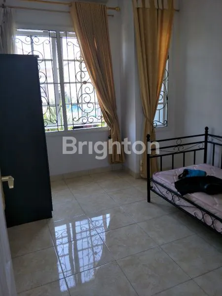 image RUMAH TIGA KAMAR HOMMY COZZY  (5)