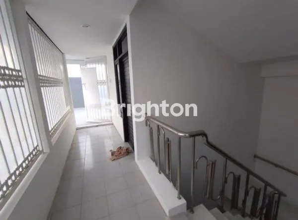 image GEDUNG KANTORAN 3LANTAI (6)