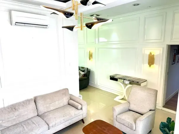 image  RUMAH KETINTANG FULL FURNISHED, BERSIH TERAWAT SIAP HUNI (3)