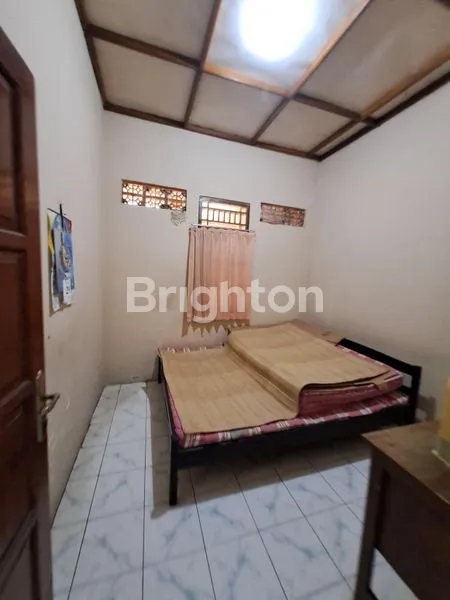 image TURUN HARGA RUMAH TENGAH KOTA BELAKANG LUWES KESTALAN (2)