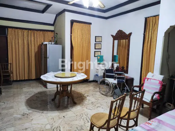 image RUMAH 2 LANTAI BISA UNTUK USAHA KEMAYORAN JAKARTA PUSAT (4)