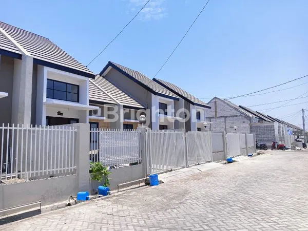 image RUMAH BARU MURAH SURABAYA SELATAN  (6)