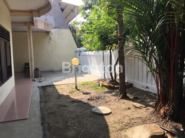 image INVESTASI KOST AKTIF DUKUH KUPANG – LOKASI STRATEGIS DEKAT RAYA (7)