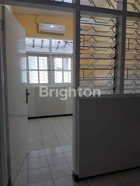 image RUMAH MURAH DI RUNGKUT MAPAN BARAT SURABAYA SELANGKAH KE MERR, MC DONALD, SUPERINDO, TOL WARU JUANDA (2)