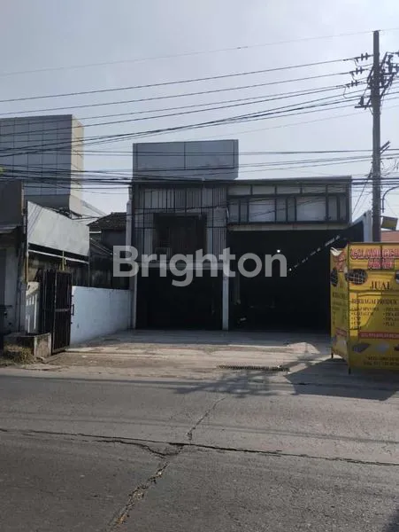 GUDANG NOL JALAN PROVINSI @RAYA PAKAL! AKSES KOMTAINER DG LOKASI SUPER STRATEGIS JALAN RAMAI DAN SIAP PAKAI!