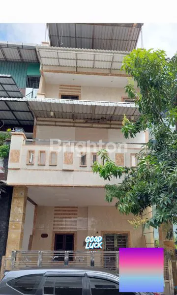 image RUMAH 3 1/2 TINGKAT SIAP HUNI..KOMPLEK CEMARA ASRI (1)