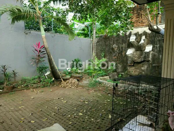 image RUMAH LUAS STRATEGIS AKSES TOLL JORR DI JATI PADANG KAWASAN PASAR MINGGU JAKARTA SELATAN. (7)