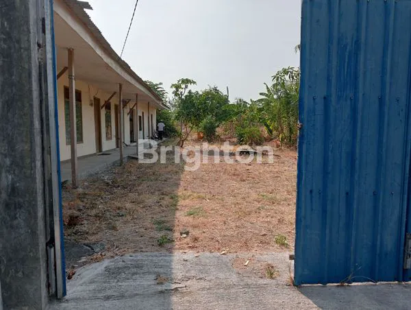 image DIJUAL TANAH DAN BANGUNAN EX PETERNAKAN DI GRESIK (1)