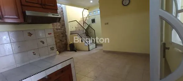 image RUMAH CANTIK SEMI FURNISHED DI PALEM SEMI KARAWACI (6)