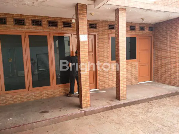 image RUMAH SIAP HUNI,LOKASI STRATEGIS NYAMAN,AMAN BISA UTK USAHA/HUNIAN (2)