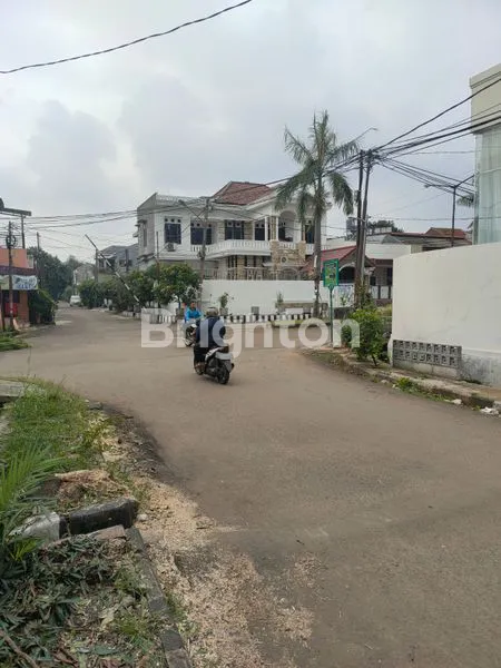 image RUMAH SIAP HUNI,LOKASI STRATEGIS NYAMAN,AMAN BISA UTK USAHA/HUNIAN (3)