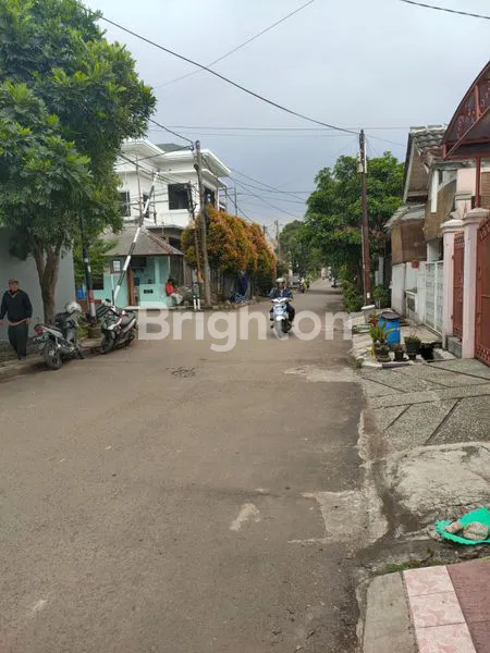 image RUMAH SIAP HUNI,LOKASI STRATEGIS NYAMAN,AMAN BISA UTK USAHA/HUNIAN (6)