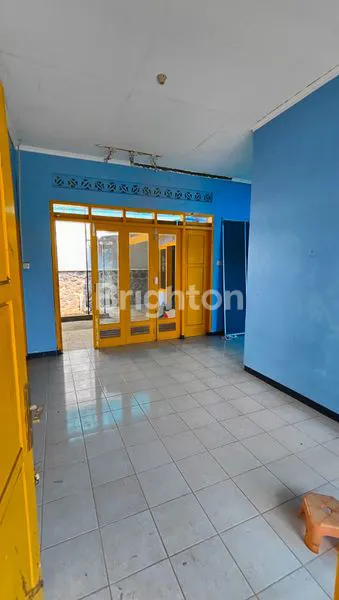 image RUMAH HOOK DI PUNCAK BURING INDAH (3)