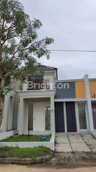 Gambar Property RUMAH ASRI DI PERUMAHAN MODERN & MEWAH