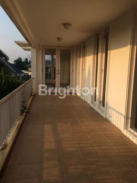 image TURUN HARGA SEWA - RUMAH MEWAH DI JL. PURI MUTIARA (6)