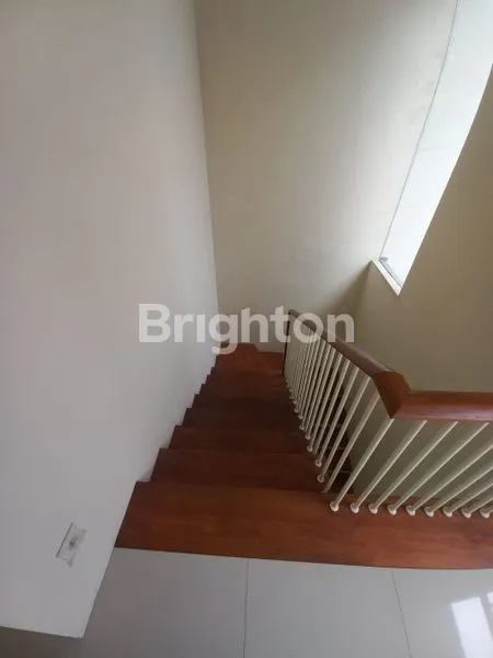 image DIJUAL RUMAH 2 LANTAI TAMAN PUSPA RAYA CITRALAND (2)