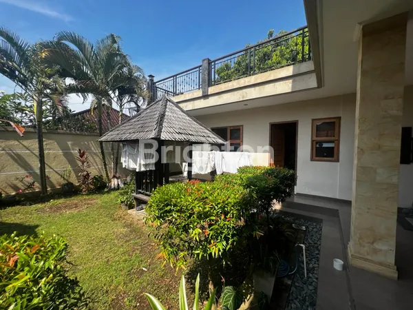 image RUMAH 2 LANTAI DI SESETAN, DENPASAR  SELATAN (1)