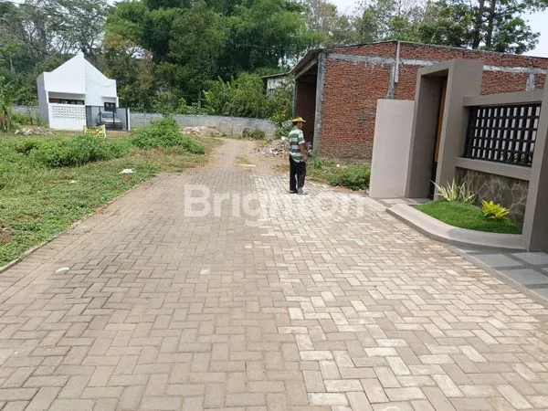 image JUAL TANAH KAVLING ISTIMEWA. SIAP BANGUN. LOKASI DEKAT PUSAT KOTA MALANG (6)