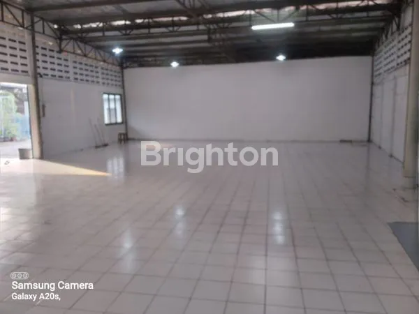 image GUDANG CIPONDOH TANGERANG BERSIH DAN LUAS (2)