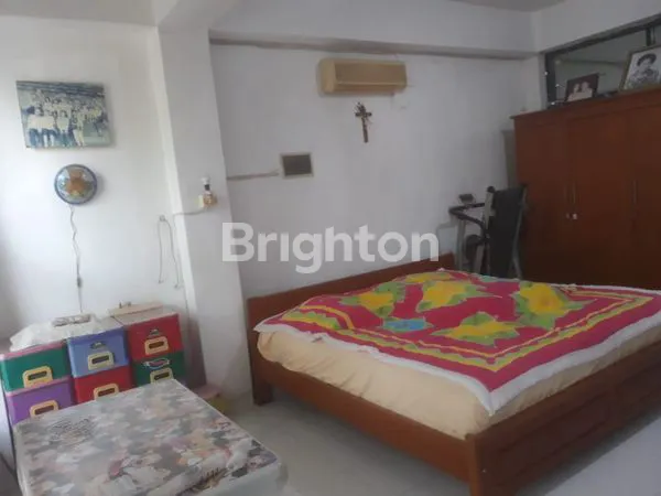 image RUKO 3,5 LANTAI DI RENON JANTUNG KOTA DENPASAR BALI (7)