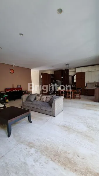 image RUMAH GRAHA NATURA MEWAH CANTIK SIAP HUNI SURABAYA BARAT (3)