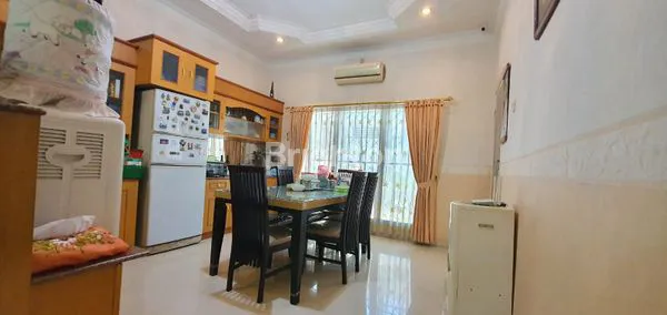 image RUMAH MODERN SURABAYA TIMUR (8)