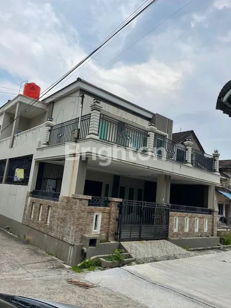 image RUMAH HOOK DENGAN FURNITURE TEMPEL CITRA BATAM (1)