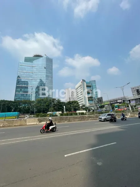 image RUMAH HITUNG TANAH STRATEGIS RAYA SIMATUPANG CILANDAK JAKARTA SELATAN (3)