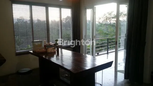 image RUMAH KOTABARU PARAHYANGAN HALAMAN BELAKANG LUAS BANGET VIEW DANAU HARGA MINIMALIS (5)