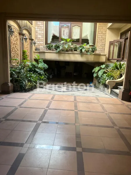 image RUMAH DI KOMPLEK ELIT AREA WIYUNG DENGAN CLUSTER TERNYAMAN DEKAT PAKUWON MALL (3)