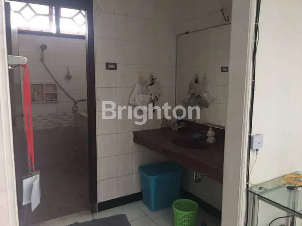 image RUMAH SIAP HUNI SIMPANG DARMO PERMAI SELATAN (2)