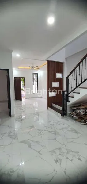 image RUMAH MEWAH DIBAWAH 2M DI SENTUL CITY  (3)