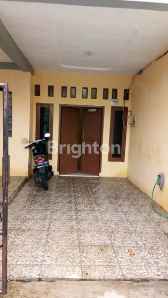 image RUMAH SIAP HUNI 2 LANTAI DI VILLA GADING BARU BEKASI (4)