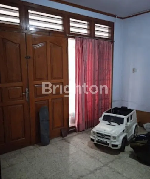 image DIJUAL CEPAT RUMAH LAMA STANDART.. HARGA TURUN 1 MAN ..!!! RAYA DUKUH KUPANG...NOL JALAN RAYA (5)