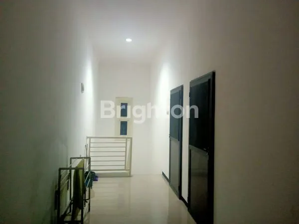 image RUMAH SUTOREJO LOKASI STRATEGIS DEKAT GALAXY MALL (3)