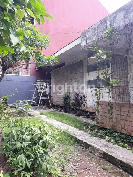 image RUMAH DI KEBAYORAN BARU (5)