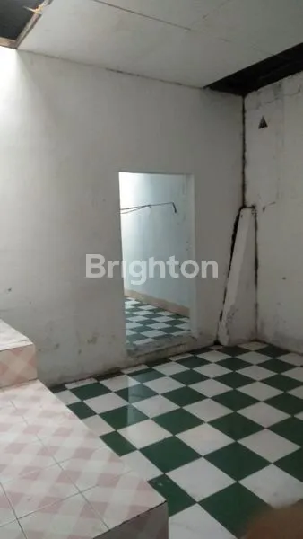 image RUKO TENGAH KOTA SOLO (8)