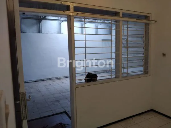 image RUMAH DI WISMA PERMAI BARAT SURABAYA (6)