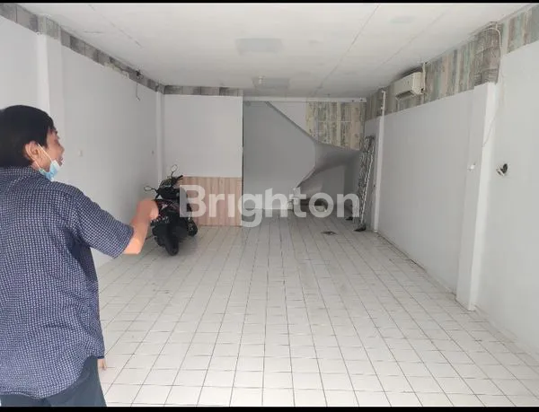 image RUKO SIAP PAKAI 2 LANTAI DI HIBRIDA KELAPA GADING JAKARTA UTARA (4)