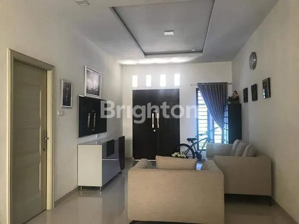 image RUMAH CANTIK 2 LANTAI DI BATAM CENTER (2)