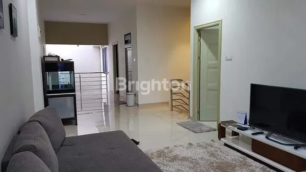 image RUMAH CANTIK 2 LANTAI DI BATAM CENTER (3)