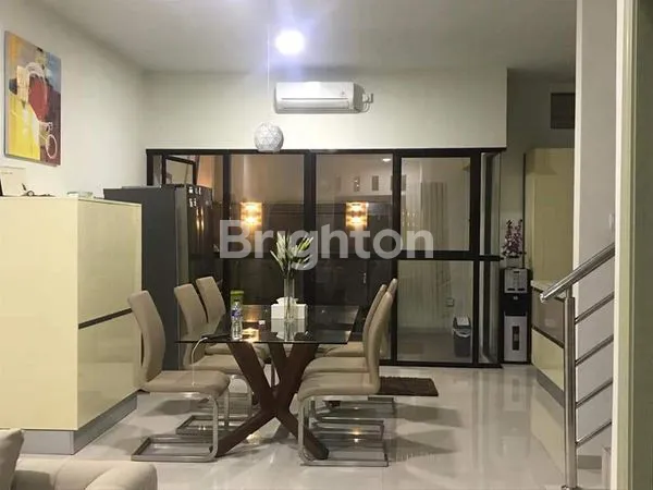 image RUMAH CANTIK 2 LANTAI DI BATAM CENTER (4)