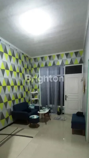 image RUMAH 2 LANTAI DI PERUM ALFANIA RESIDENCE BUNUT WETAN PAKIS (2)