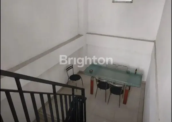 image RUMAH LAPANGAN BOLA KEBON JERUK - 3 LANTAI & ADA KOST KOST'AN (4)