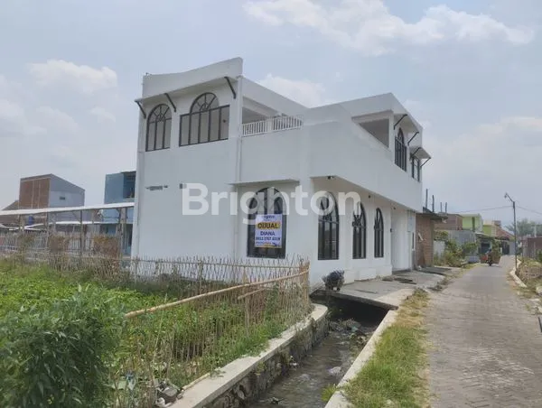 image \"CAFE CANTIK DI AMPELDENTO, KARANGPLOSO, DENGAN LOKASI PREMIUM DI SEBERANG CAFE TERNAMA ( NK ) MALANG - PELUANG BISNIS YANG MENGGIURKAN!\" (1)