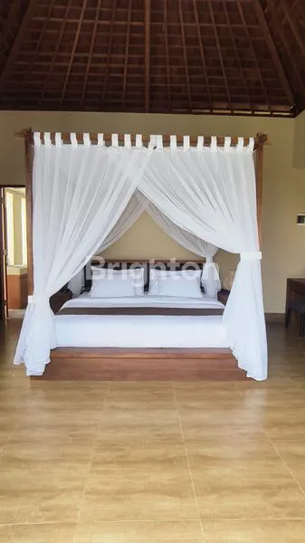 image VILLA WITH PRIVATE OUTDOOR JACUZZI (6)