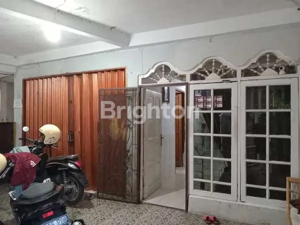 image RUMAH KEBON JERUK LOKASI STRATEGIS DEKAT BINUS KE MANGGISAN COCOK UNTUK KOS  (1)