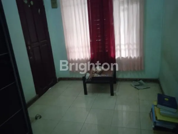 image DISEWAKAN RUMAH PERUMAHAN DOSEN UNMUL TENGAH KOTA SAMARINDA (3)