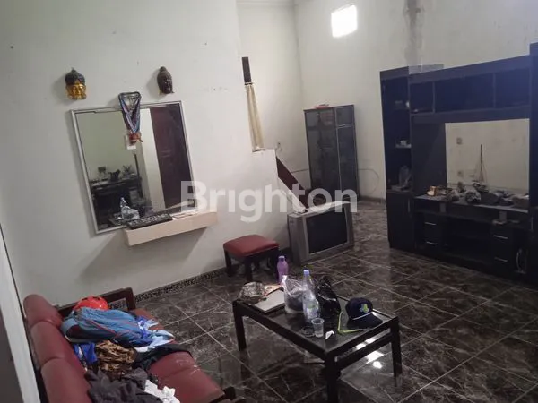 image DISEWAKAN RUMAH PERUMAHAN DOSEN UNMUL TENGAH KOTA SAMARINDA (7)