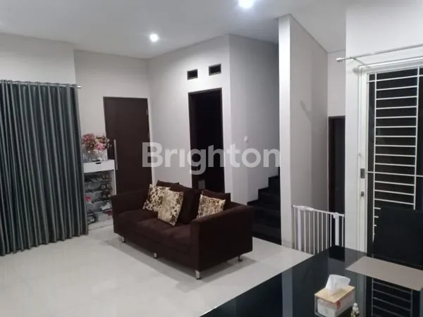 image RUMAH CANTIK FULL FURNISHED DEKAT SETRA DUTA BANDUNG (7)